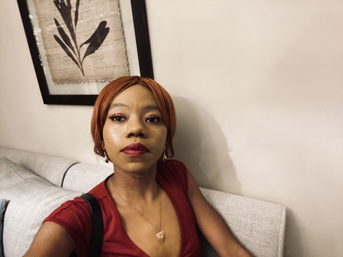 Shenellie B - CUNY BMCC Babysitter
