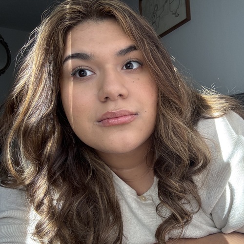 Daniela L - Butte College Babysitter