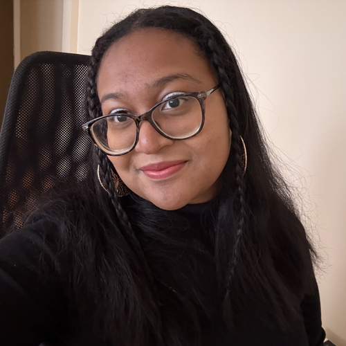 Priya R - Pitt Babysitter