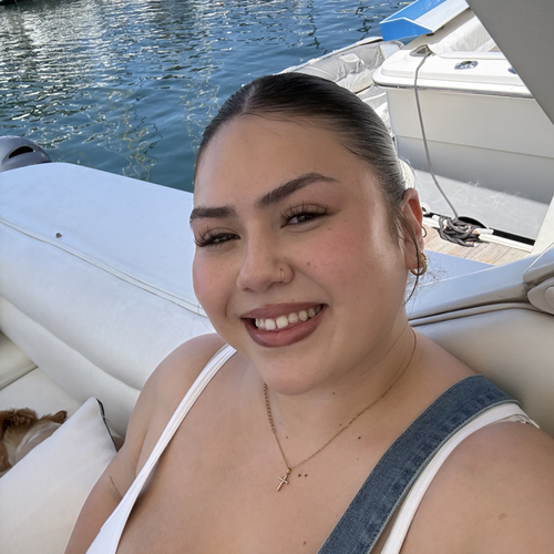 Bella L - Ventura County Community College District Babysitter