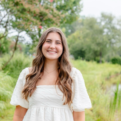 Katie C – Auburn Student Seeking Babysitting Jobs