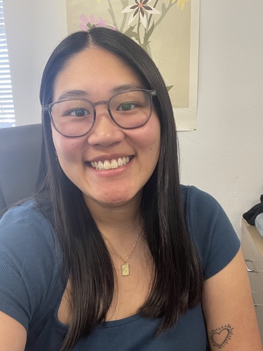 Sara J - Western Washington Babysitter