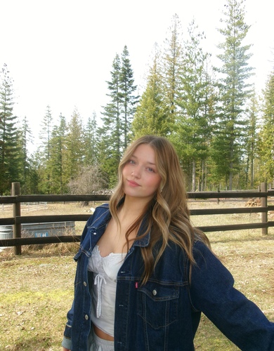 Brenna E - University of Idaho Babysitter