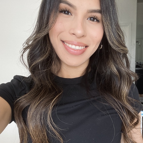 Aliya N - Kaplan College-Bakersfield Babysitter