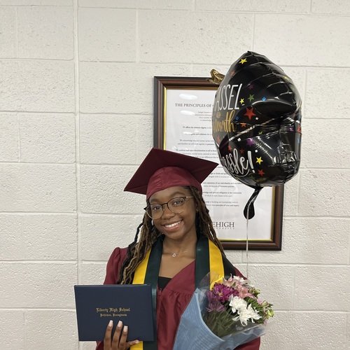 Danasia J - Northampton Community College  Babysitter