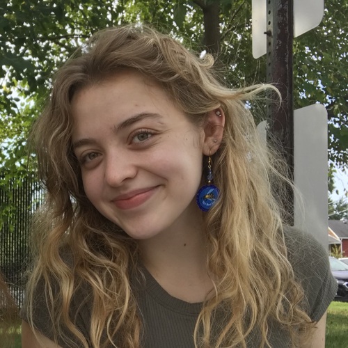 Sarah S - WashU Babysitter