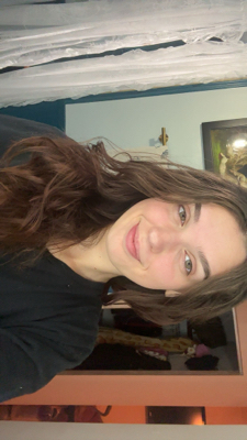 Arwen F – DSC Student Seeking Babysitting Jobs