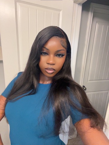 Chiamaka N - Texas State Babysitter