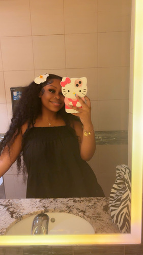 Zahkiyah M - Thomas University Babysitter