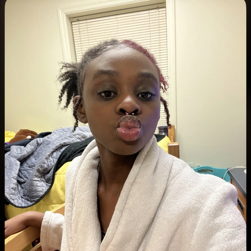 Darriell J - Baton Rouge Community College  Babysitter