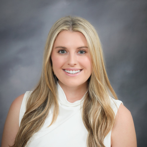 Lauren M – Umich Student Seeking Babysitting Jobs