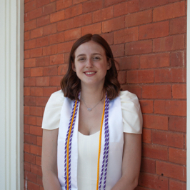 Amelia W - Auburn Babysitter