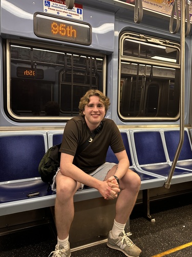 Tobias O - University of Chicago Babysitter