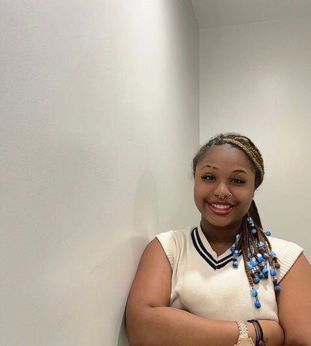 Mia S - Rutgers Babysitter