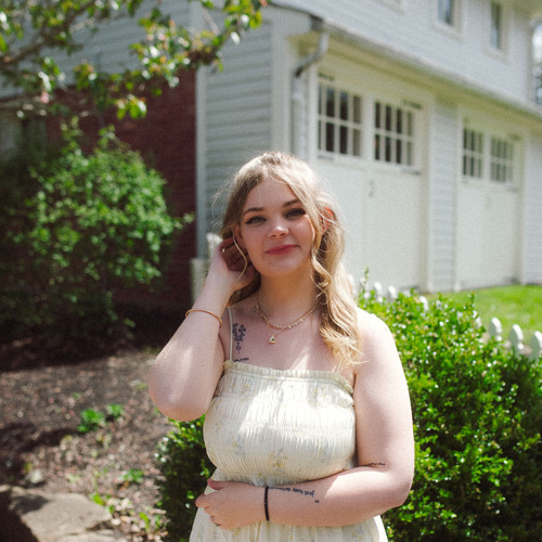 Erin C – Southern West Virginia Community & Technical College Student Seeking Babysitting Jobs