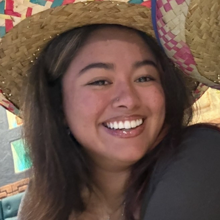 Gabriela V - Penn State Altoona Babysitter