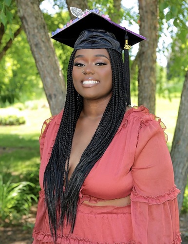 Sabrinia W - Wayne State Babysitter