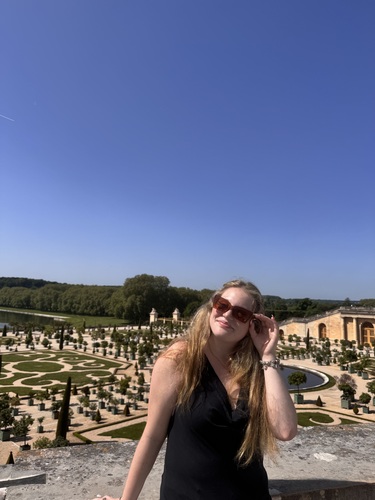 Hannah D - La Sierra Babysitter