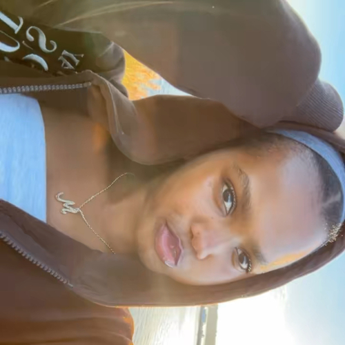 Merveille M - Pierce College (WA) Babysitter