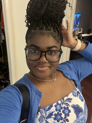 Anaya W - Kennesaw State Babysitter