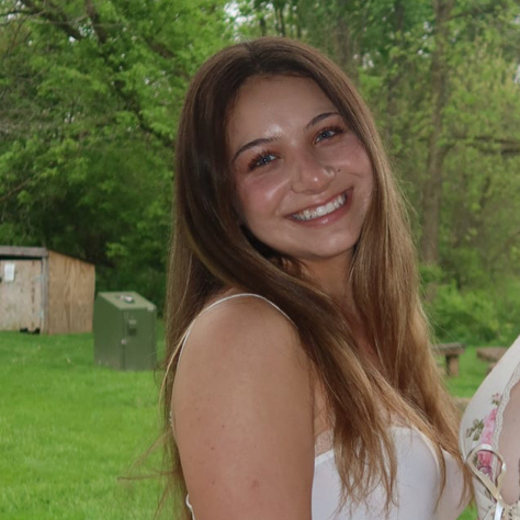 Sylvie R - Kenyon Babysitter
