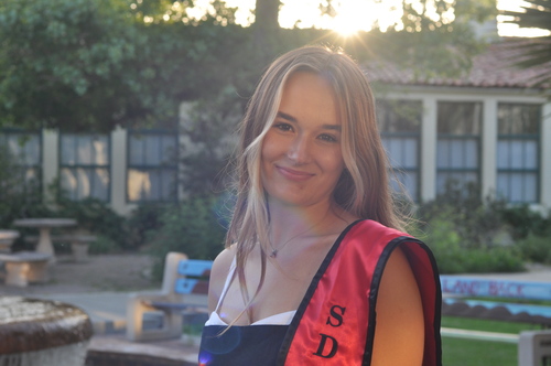 Ellie B - San Diego Babysitter