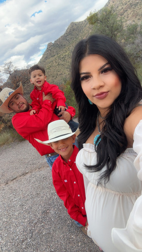 Alexa D - Eastern Babysitter