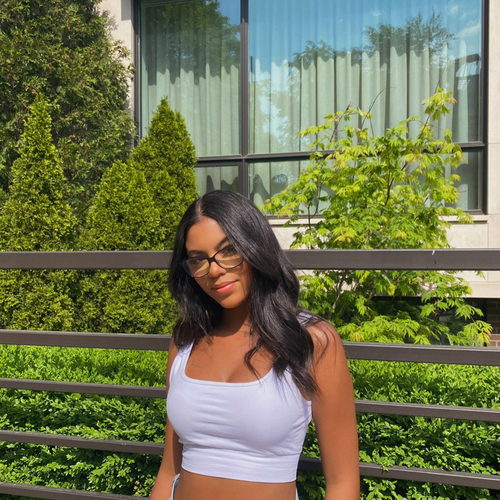 Jada G - Oakton Community College  Babysitter