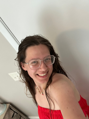 Daniella G - UNC Babysitter