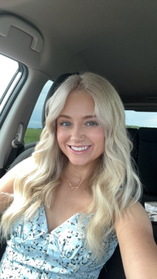 Erin H - UNI Babysitter