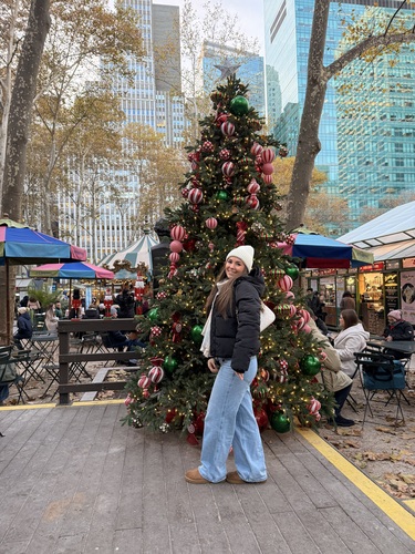 Amara E - UAlbany Babysitter