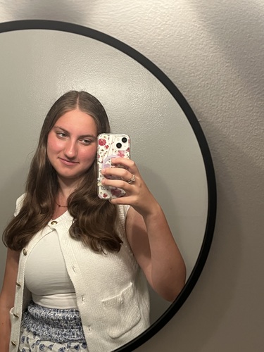 Hariala S - Manchester Community College (NH) Babysitter