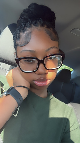 Lashawn W - Delgado Babysitter