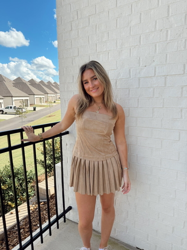 Corinne L - Ole Miss Babysitter