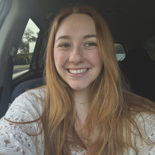 Sarah T - Fresno Pacific Babysitter