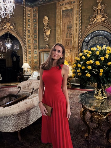 Caroline C - Pepperdine Babysitter