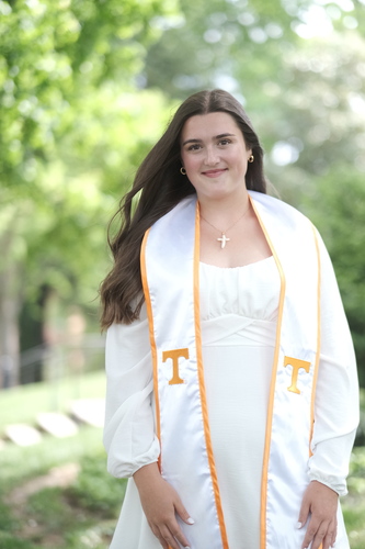 Ella O - UTK Babysitter