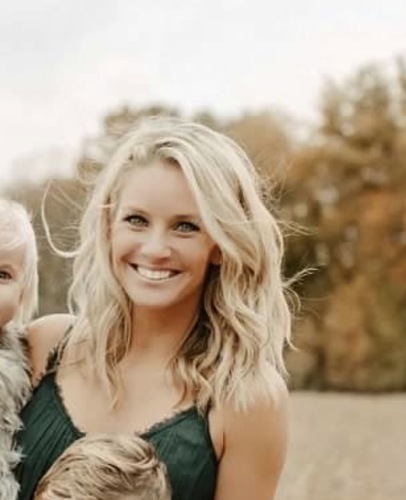 Megan C - CMU Babysitter