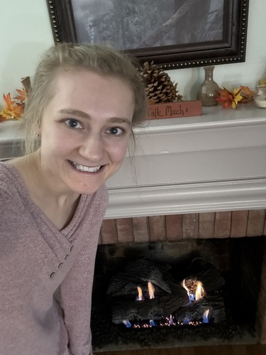 Kaitlyn F - Faith Baptist Bible College and Theological Seminary Babysitter