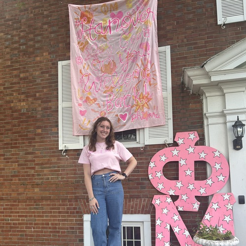 Kiya W - Hanover College Babysitter