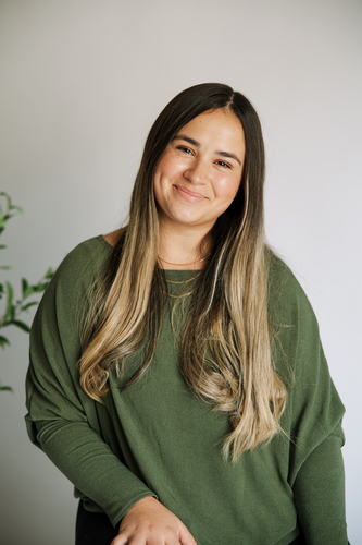 Chloe H - Moorpark College  Babysitter