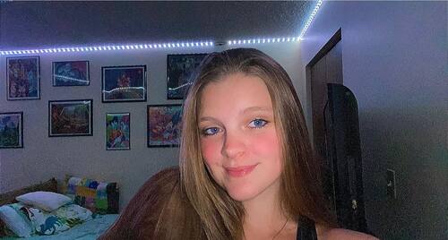 Kendra M - UNI Babysitter