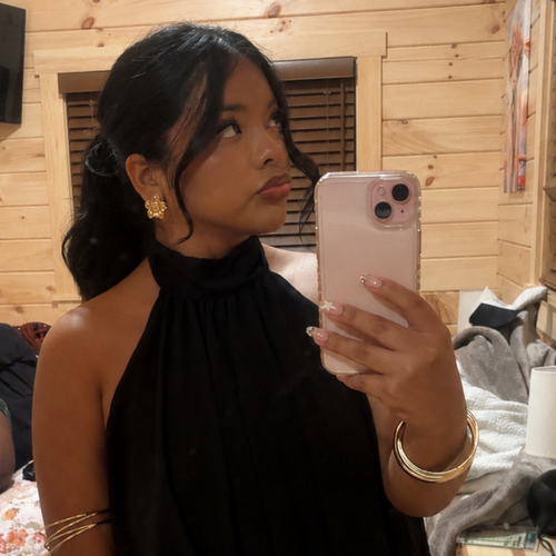 Dulce M - Undefined Babysitter