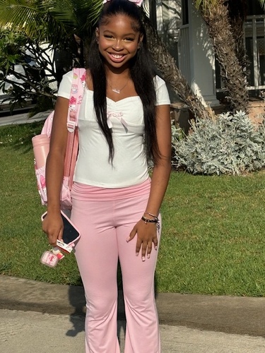 Tanisha W - Long Beach City College  Babysitter