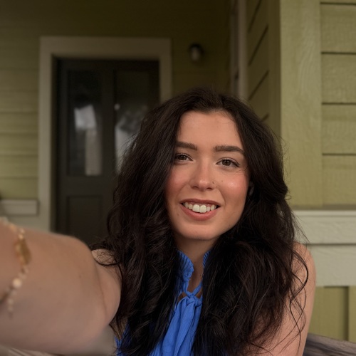 Ceanna M - UF Babysitter