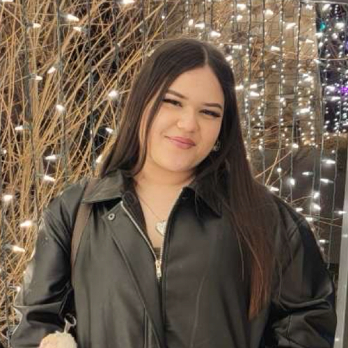 Melany N - Salt Lake Community College  Babysitter