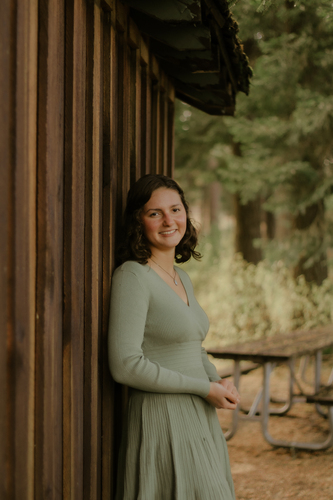 Violet S - OHSU Babysitter