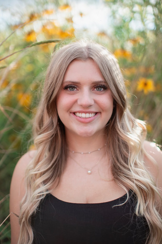 Olivia M - NDSU Babysitter