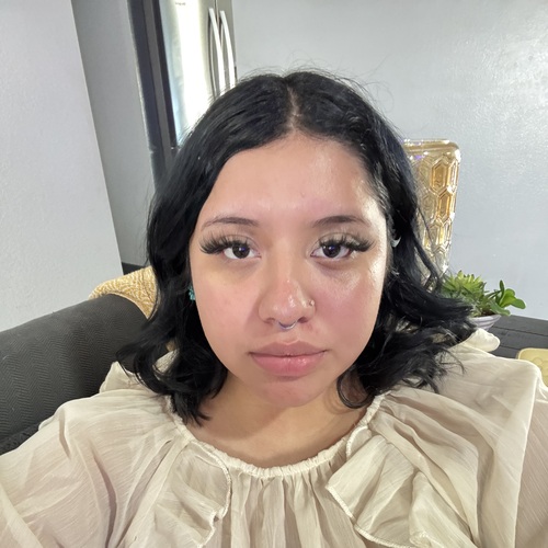 Crystal L - Victor Valley College Babysitter