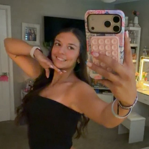 Kiera T - La Sierra Babysitter